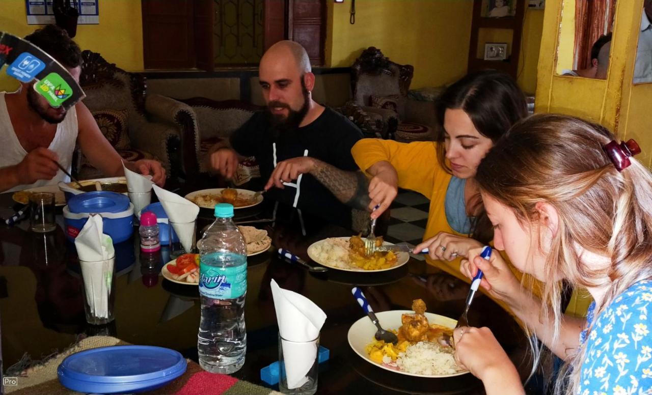 Mini Homestay Khadzsuráhó Kültér fotó