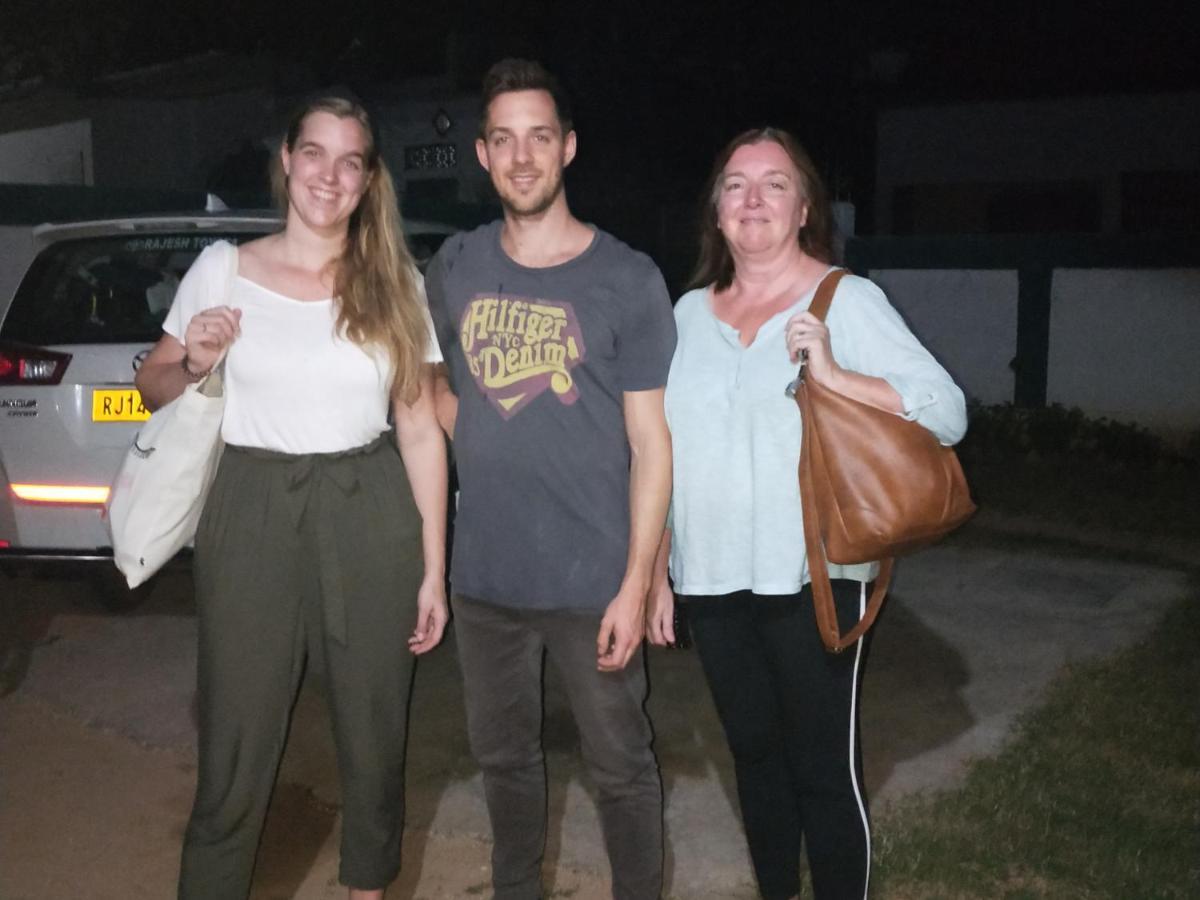 Mini Homestay Khadzsuráhó Kültér fotó